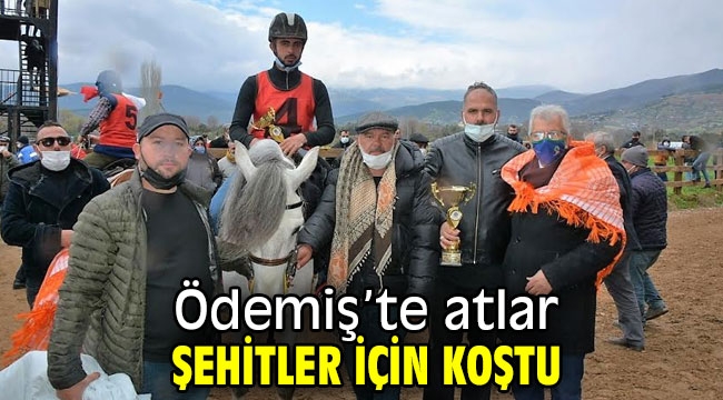 Ödemiş'te atlar şehitler için koştu 