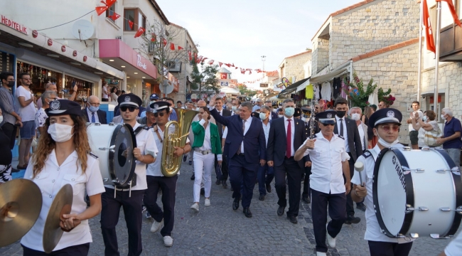 Çeşme ve Alaçatı'da Kurtuluş coşkusu!