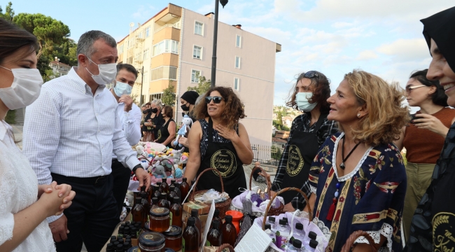 Marmara Kadınlar Birliği'nden  geniş katılımlı "Aşure Günü"