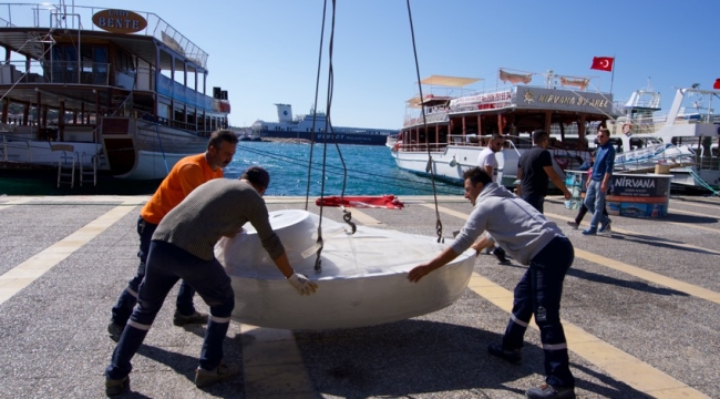 Yeni banklar Çeşme'ye çok yakıştı!