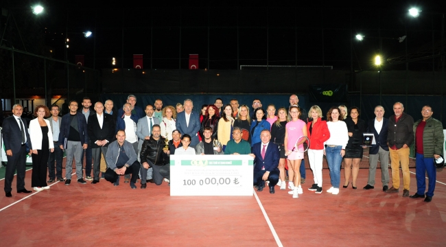 Tenis turnuvası eğitime destek oldu!