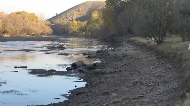 Türkiye'nin en uzun nehri Kızılırmak alarm veriyor! 