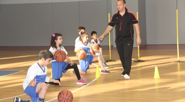 Konak'ın spor okullarına yoğun ilgi