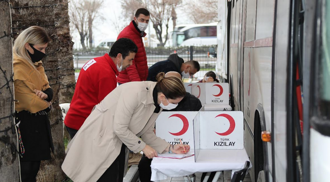 Bayraklı Belediyesinden 'kan bağışı' kampanyası