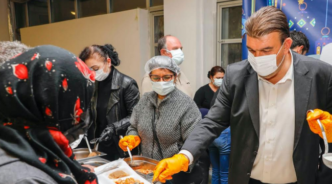 Seferihisar Belediyesi'nden Ramazan Ayı'nda dayanışma seferberliği!