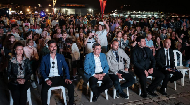 Konak'ta kardeşlik rüzgârı estiren festival