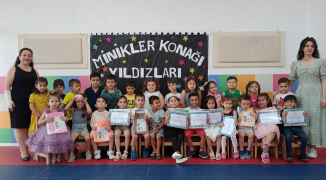 Minikler Konağı ilk mezunlarını verdi