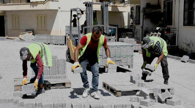 Davutlar Mahallesi yollarına kavuşuyor