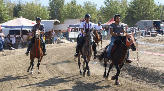 Gelenekler bu kez Rahvan At Yarışları ile yaşatılacak