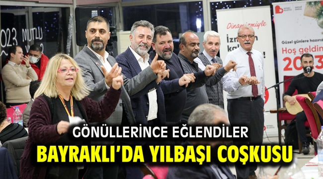 Bayraklı'da yılbaşı coşkusu