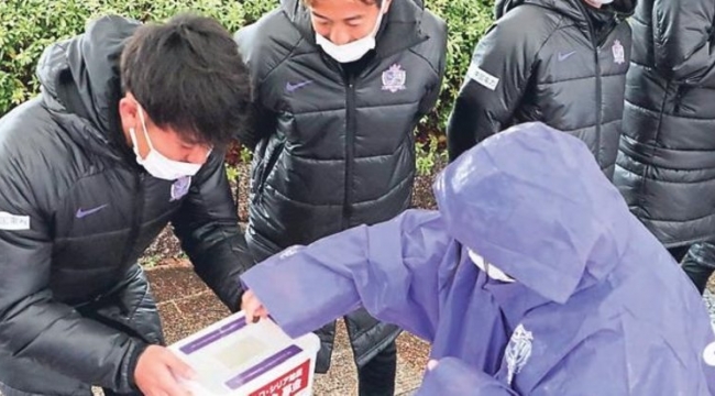 Sanfrecce Hiroshima depremzedeleri unutmadı