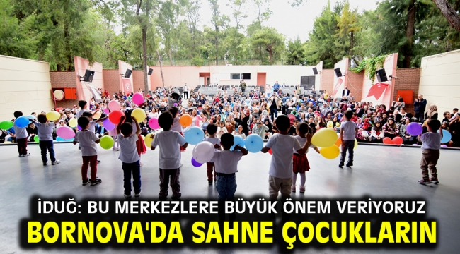 Bornova'da sahne çocukların