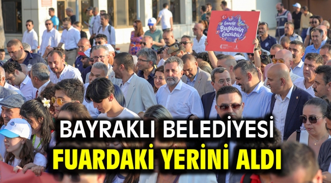 Bayraklı fuardaki yerini aldı