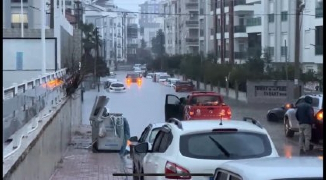 Yoğun yağış ve selden ötürü Okullar tatil edildi