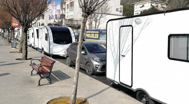 'Tekerlekli yalı' isyanı! Boğaz'daki karavan işgaline tepki var