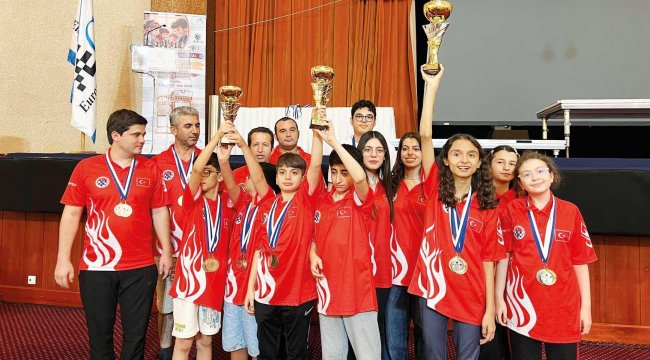 Satrançta 12 yaş kategorisinde Avrupa'yı mat ettik