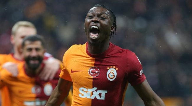 Galatasaray'da Derrick Köhn ya gidecek ya kulübede oturacak