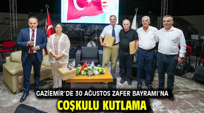 Gaziemir'de 30 Ağustos Zafer Bayramı'na coşkulu kutlama