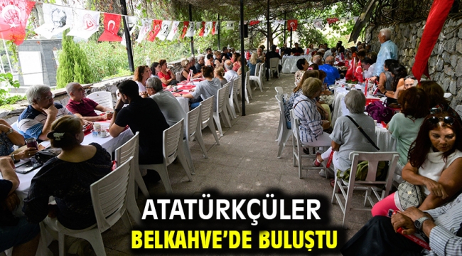 Atatürkçüler Belkahve'de buluştu