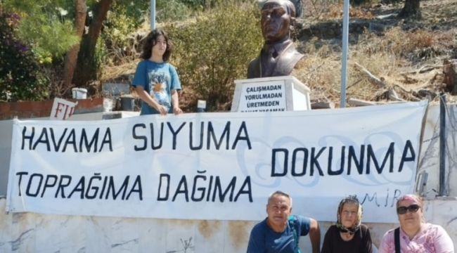 Karaburunlular Erkan Petekkaya'ya 'DUR' dedi