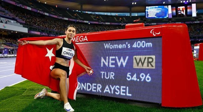 Milli sporcu Aysel Önder'den dünya ve paralimpik rekoru