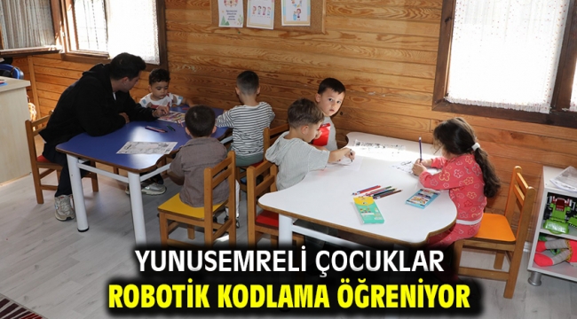 Yunusemreli Çocuklar Robotik Kodlama Öğreniyor