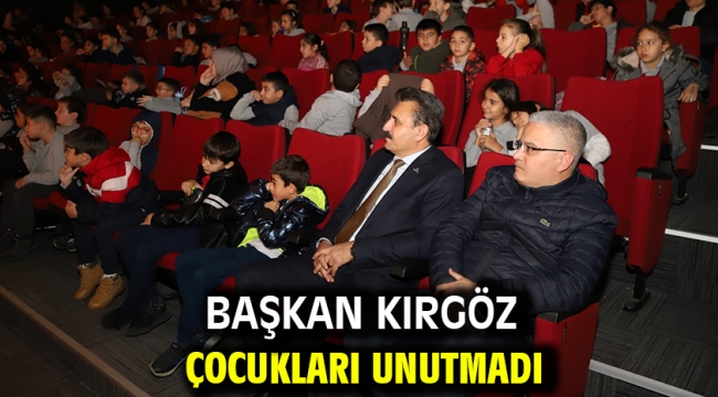 Başkan Kırgöz çocukları unutmadı