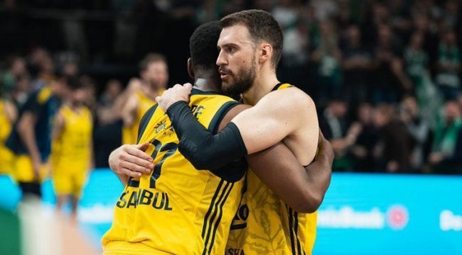 Euroleague'de haftayı 4'te 4 ile kapattık! Fenerbahçe Beko liderliğe yükseldi