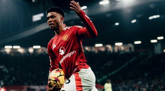 12 dakikada hat-trick yaptı, Manchester United geri döndü!