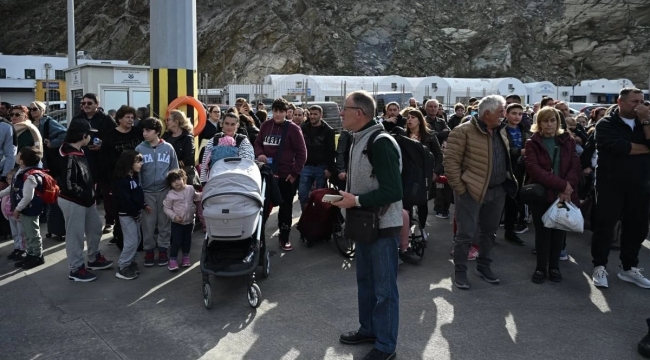 Korku her geçen saat artıyor: Kaçış başladı