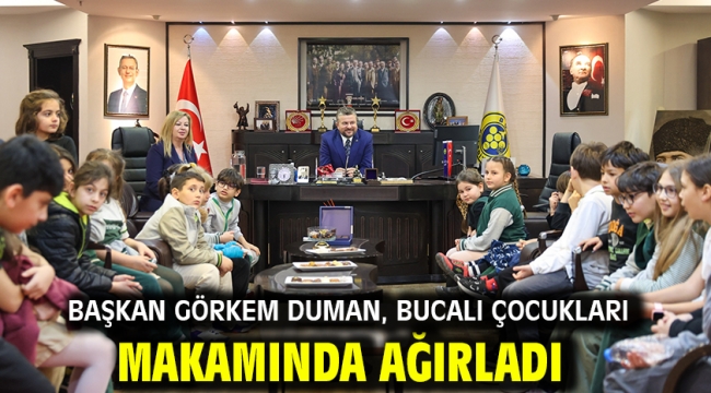 Başkan Görkem Duman, Bucalı çocukları makamında ağırladı